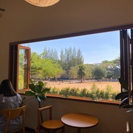 จูน เขาใหญ่