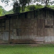 คาเฟ่โรงบ่ม เก๊าไม้ล้านนา สันป่าตอง