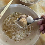 ตั้งหวังเจ๊ง ก๋วยเตี๋ยวแคะ(นายอ้วนเจ้าเก่า)