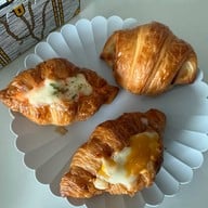 Captain Squid ศาลาแดง