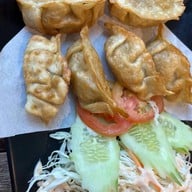 Gong Kaow The Restuarant Bacony Seaside Hotel & Service Apartments