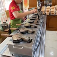 โมจิ-ไดฟูกุแม่กุหลาบ