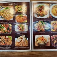 อาหารตามสั่ง กุ้งเผา ข้าวผัดปู ครัวคุณแม่- แม๊กแวลูกพัฒนาการ แม๊กแวลู พัฒนาการ