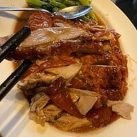 Xin Tian Di Crowne Plaza Bangkok Lumpini Park