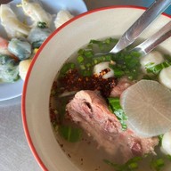 ก๋วยเตี๋ยวปากหม้อบาทเดียว  บางคล้า (ข้างกรมที่ดิน)