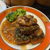 Xin Tian Di Crowne Plaza Bangkok Lumpini Park