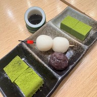Kyo Roll En เซ็นทรัลปิ่นเกล้า