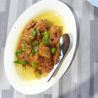 เมนูของร้าน ครัวคุณจักษ์ ชุมพร