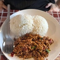 น้องพลอยซอย 7