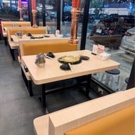 71 หมูกะทะ Village Hub Ratchapruek