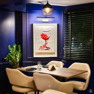 THE BOTTLEMAN WINE BAR THR BOTTLEMAN WINE BAR