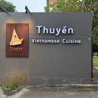Thuyen (เถวียน) เอกมัย