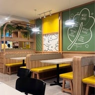 Jones' Salad เดอะโฟร์ท
