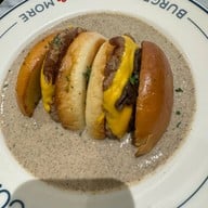 Smith & Co. ( The Mercury Ville ) ชิดลม