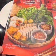 Yuenan เซ็นทรัล ปิ่นเกล้า