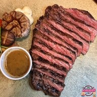 Four Dining Grill&Bar .