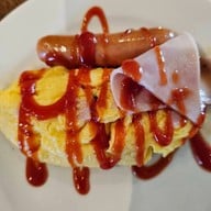 Gong Kaow The Restuarant Bacony Seaside Hotel & Service Apartments