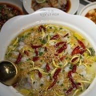 เมนูของร้าน LT Fish Restaurant Central Eastville