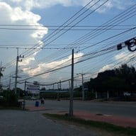 หน้าร้าน คุ้มอร่อย