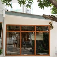 Sam Roasters Ekkamai Soi 15