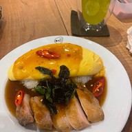 OMU พาร์คเลน เอกมัย