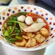 เย็นตาโฟหน้าวาโก้