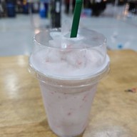 เมนูของร้าน Coconut mix น้ำมะพร้าวปั่นนมสด ตลาดเพลินดี พระราม2