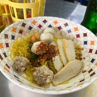 เย็นตาโฟหน้าวาโก้