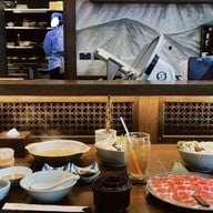 HITORI SHABU Emsphere