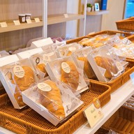 บรรยากาศ Puffy bake - ร้านเบเกอรี่หนามแดง