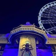 เอเชียทีคเดอะริเวอร์ฟร้อนท์