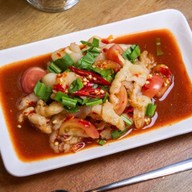 4แยกแอบแซ่บ & 4แยกนมสด