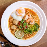 4แยกแอบแซ่บ & 4แยกนมสด