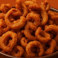 ไส้ทอดตลาดนัดข้างมอ.