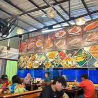 ไก่ทอดเดชา ชีอุทิศ