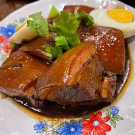 เมนูของร้าน ผกากรอง