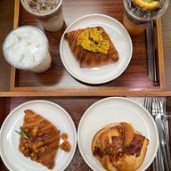 160 pastry&specialty coffee 160 pastry&specialty coffee