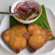 ปะการังเรือนน้ำ บางแสน