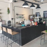 station coffee & bistro (สถานีกาแฟ) by ดอยช้าง Station coffee @ bistro