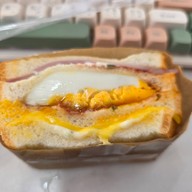 กาแฟพันธุ์ไทย สาขาห้วยไผ่ ราชบุรี