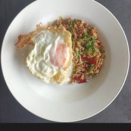 เจ้พัชอาหารตามสั่ง อมตะนคร