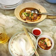 เปี้ยงกี่โภชนา