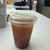 MONKEY THREE COFFEE เดอะมอลบางกะปิ