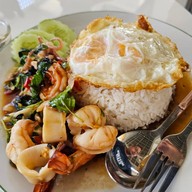 โกจู คาเฟ่ แพไม้ 1