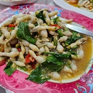 เมนูของร้าน ร้านแดงอาหารทะเล (ร้านต้นตำรับตัวจริงกว่า40ปี)