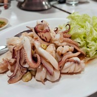 เมนูของร้าน ร้านแดงอาหารทะเล (ร้านต้นตำรับตัวจริงกว่า40ปี)