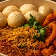 หมี่ไก่ฉีก หมี่คลุกซอสโบราณ สาขา1 by oilzii