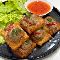 นายแก้ว คอหมูย่าง Cafe&Bistro - ราชพฤกษ์4 นายแก้ว คอหมูย่าง Cafe&Bistro