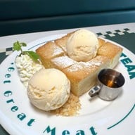 GUZZO STEAK Siam Square One