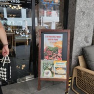 หน้าร้าน Nares Kitchen